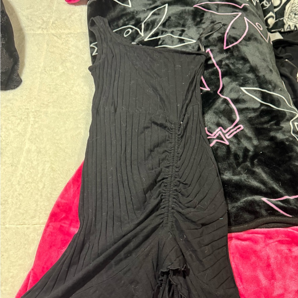 Black One-Shoulder Dress